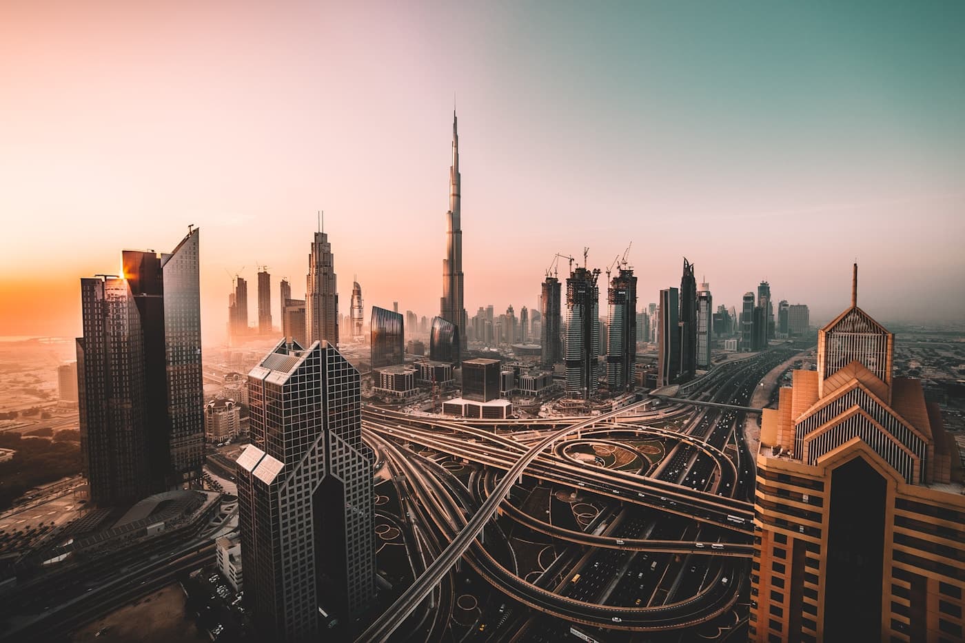 كروب دبي الفاخر